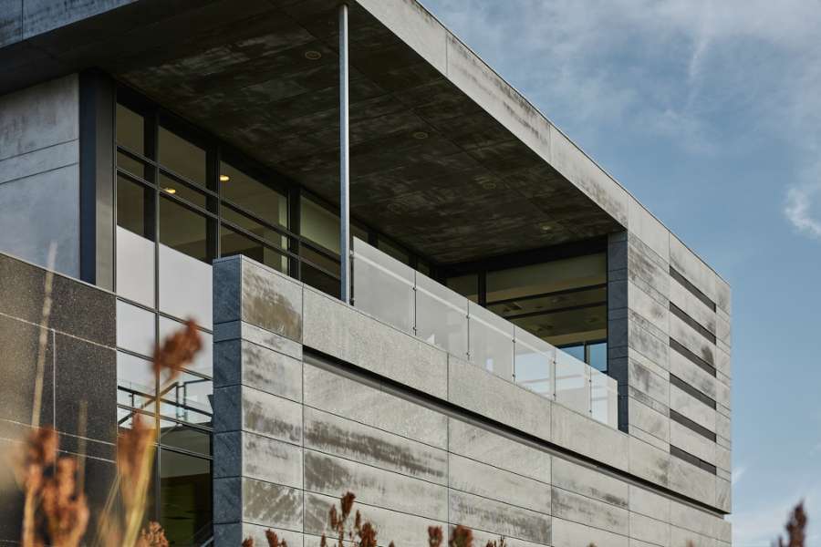 Facadebeklædning med DS Format holder hele vejen, Langelandsvej 6, 8940 Randers